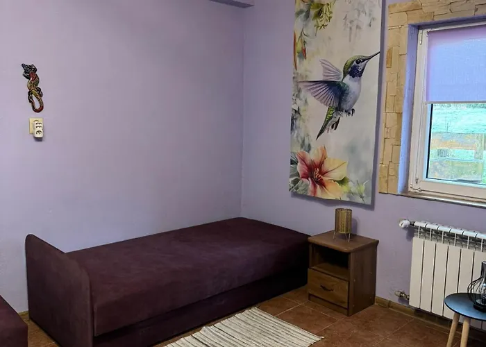 乡村民宿 Zakatek Transformacji Luzna